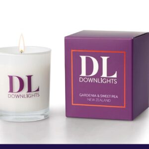 Classic gardeneia and sweet pea fragrance candle