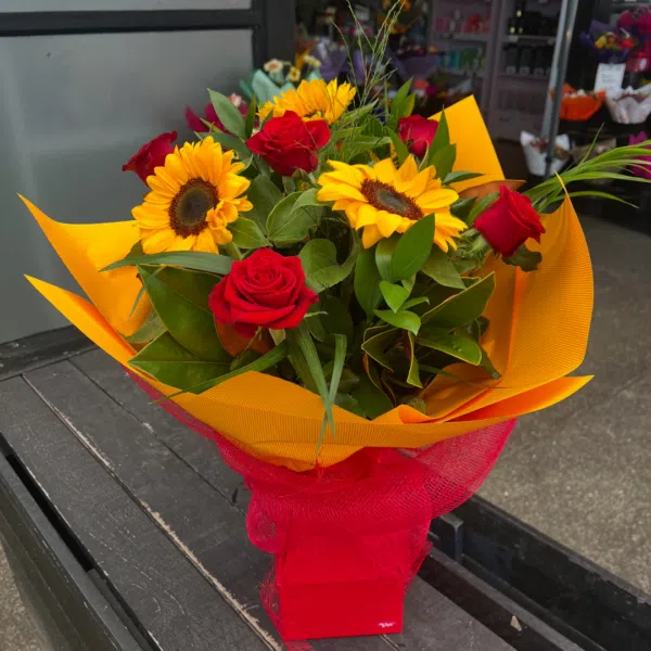 Sunflower Supreme Floral Bouquet - Image 1