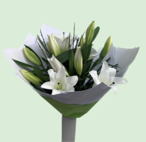 Fragrant White Lily Bouquet Wraps