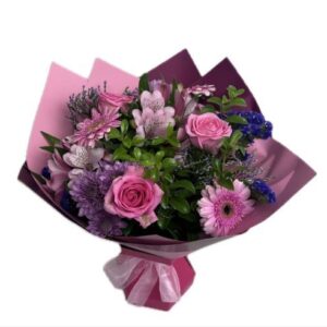 Mum Loves Pink