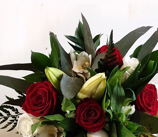 Flowers On The Hilltop Florist West Auckland Same Day Flower Delivery